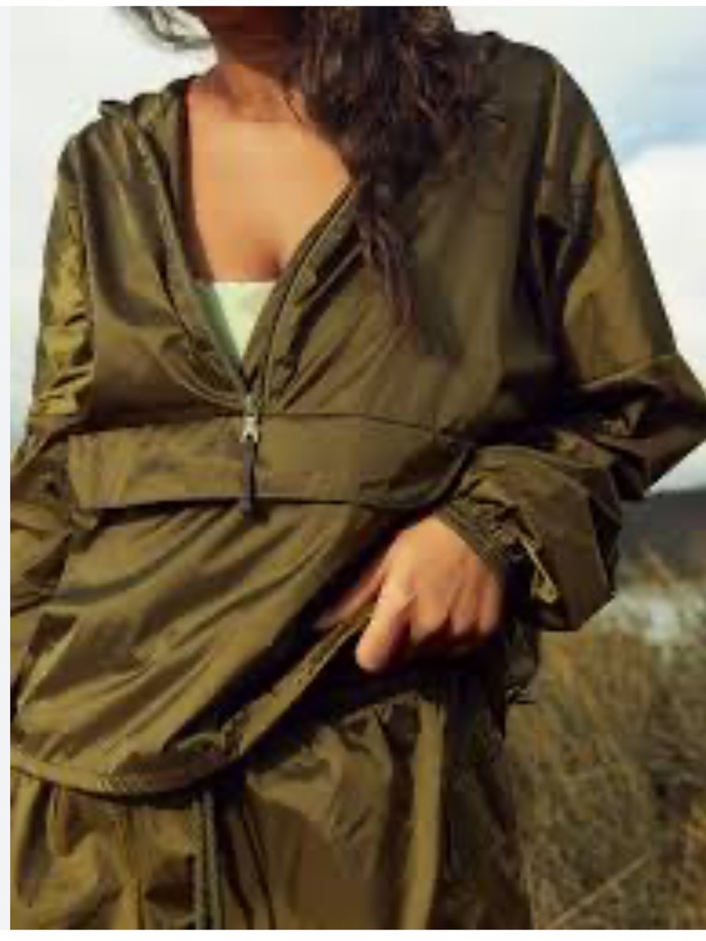 aerie OFFLINE Shine Windbreaker size XL